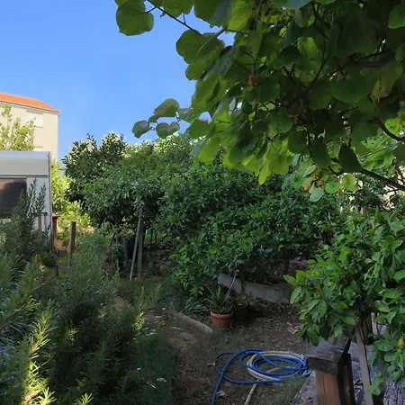 Apartment By The Sea Okrug Gornji, Ciovo - 1069 Trogir