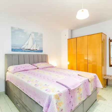 By The Sea Okrug Gornji, Ciovo - 1069 Apartment Trogir